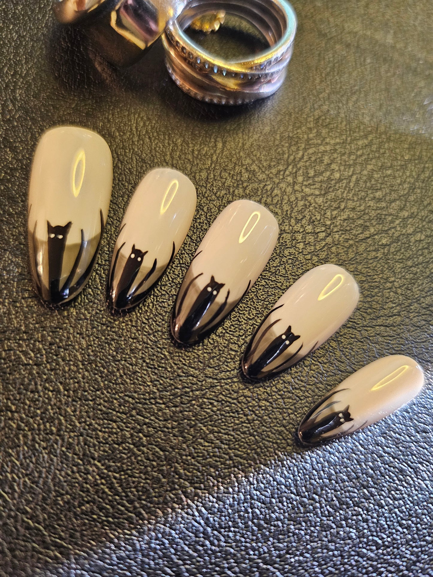 Fingertip Phantom -  Halloween - Press-On Nails