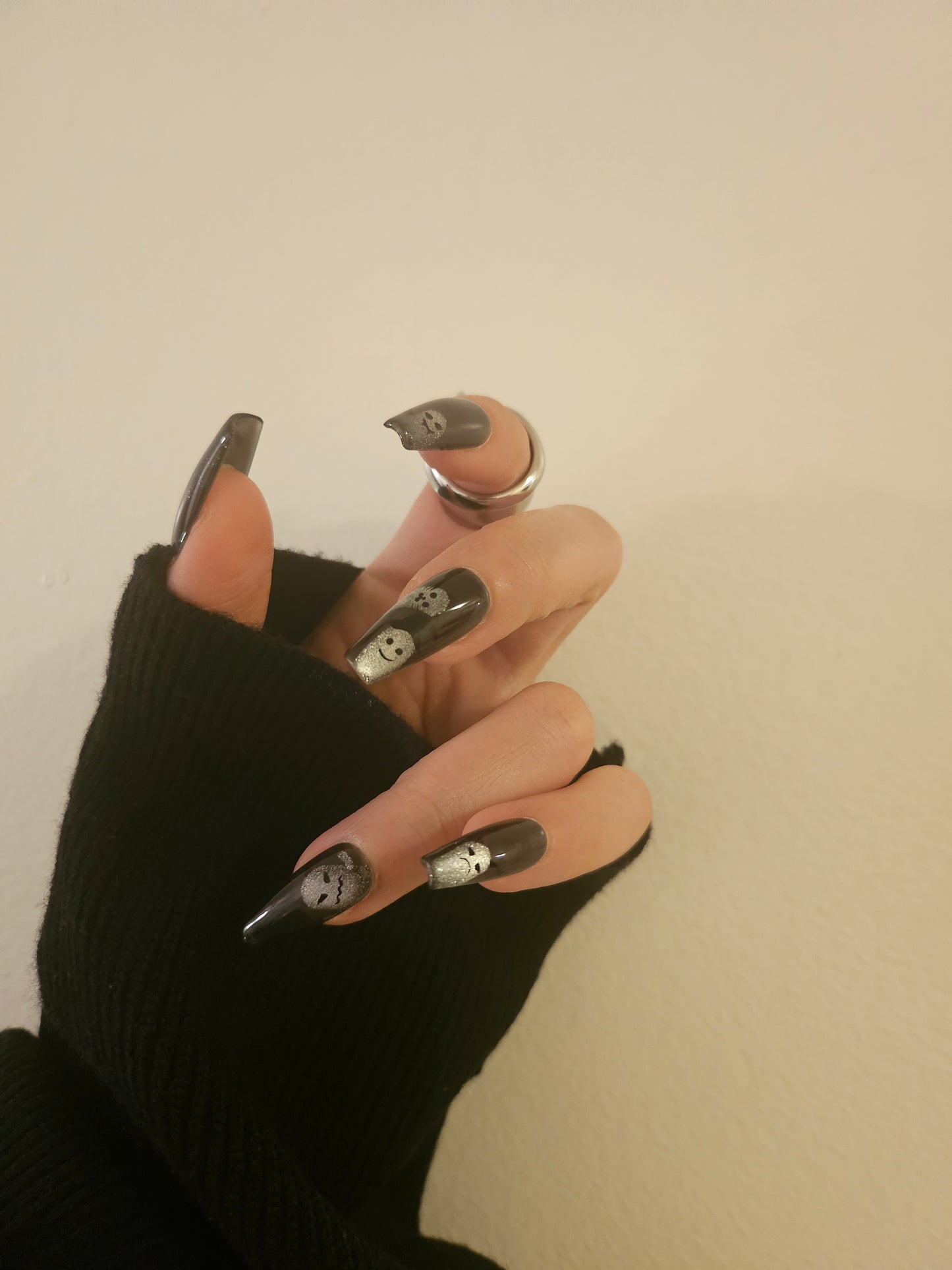 Cute Little Ghost - Halloween - Press-On Nails